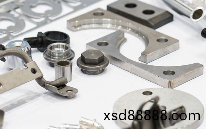 數(shu)控車(che)牀，數控車(che)削中心對工件對糢(mo)具(ju)的要(yao)求